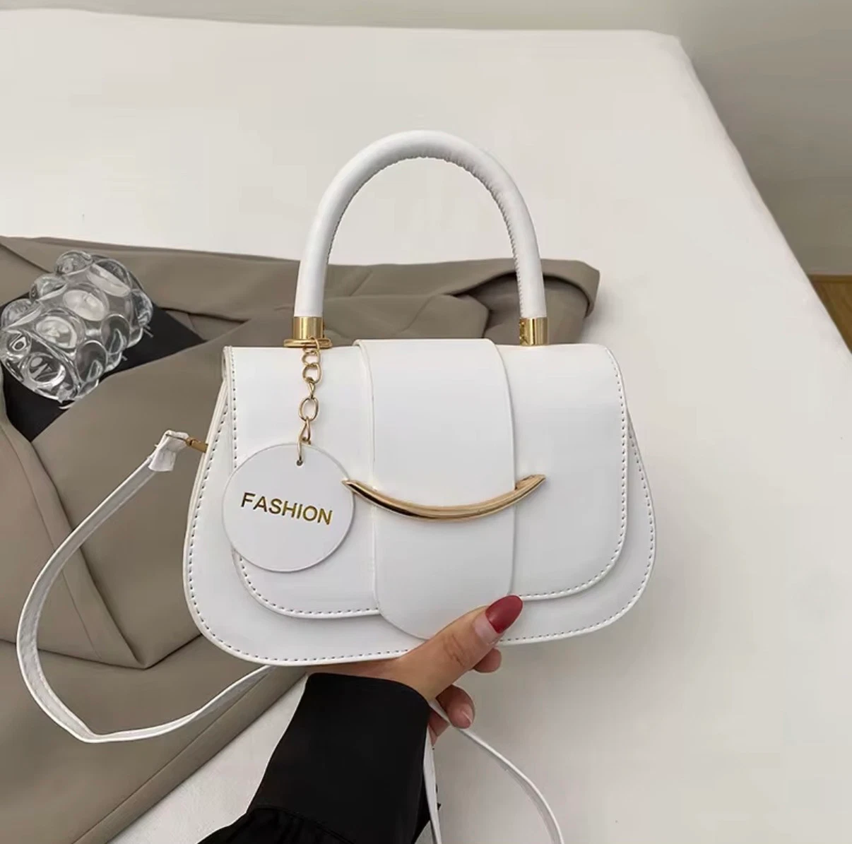 ACIES Solenne Handbag - White